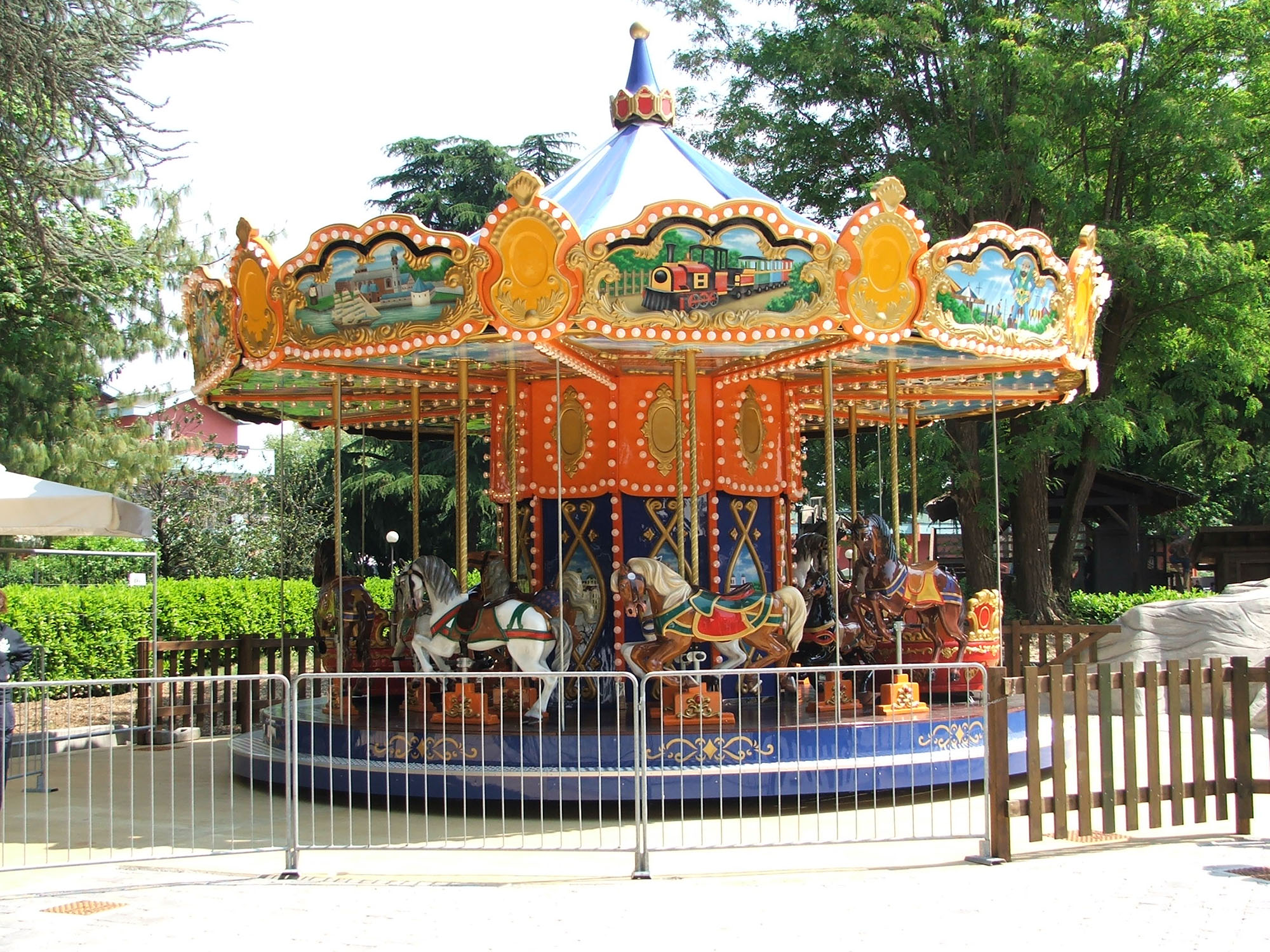 MERRY GO ROUND - 7m image