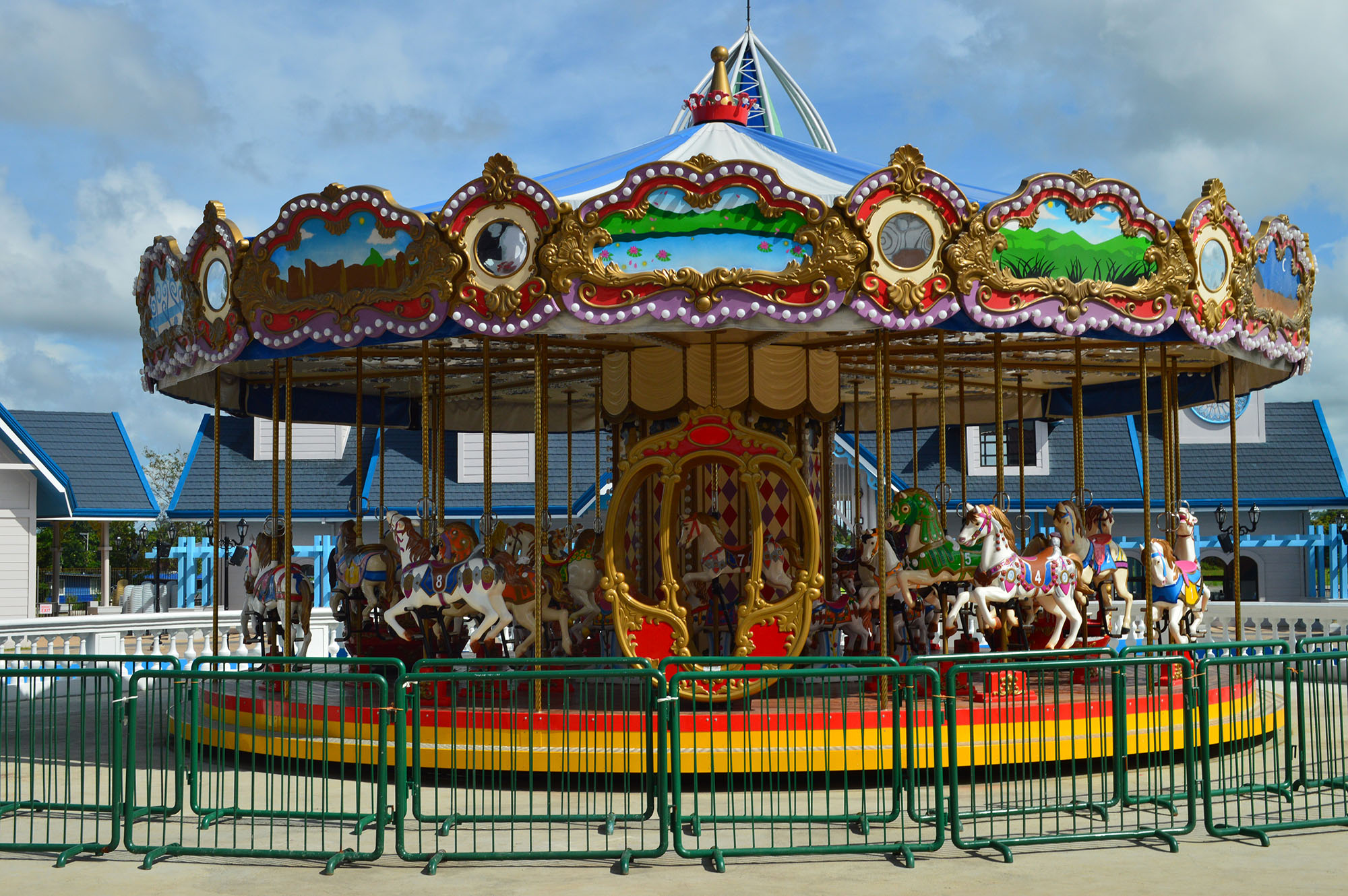 MERRY GO ROUND - 11m image